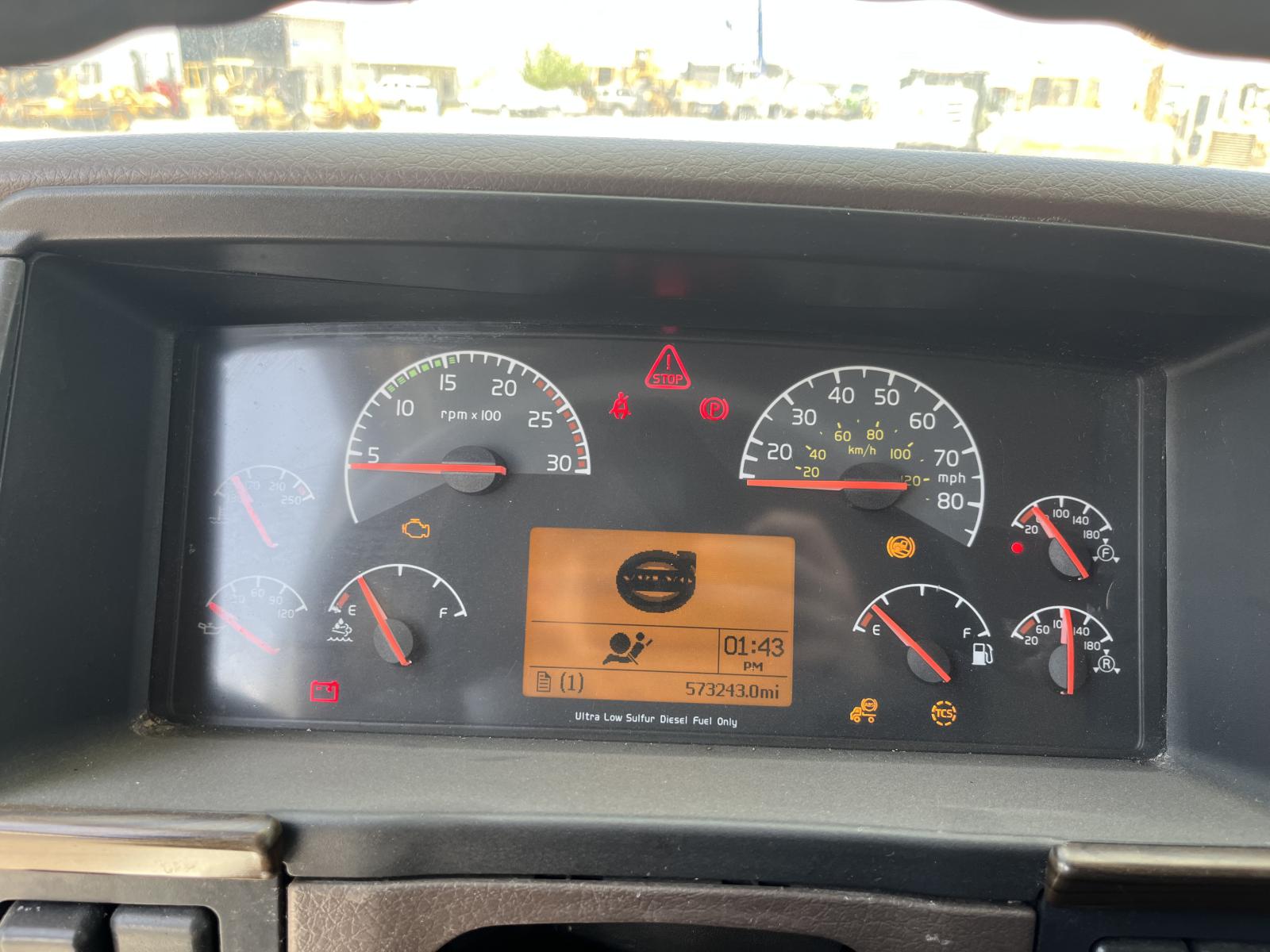 ./imagenes/INVOICE/2019/17169/VOLVO VNL64 (9).JPG